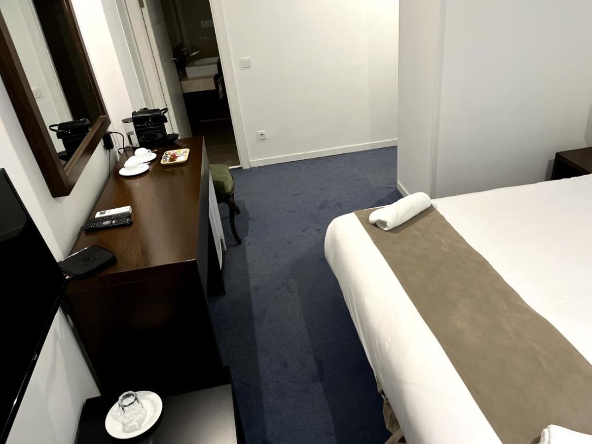 Casa Navid Hotel Madrid Exterior photo